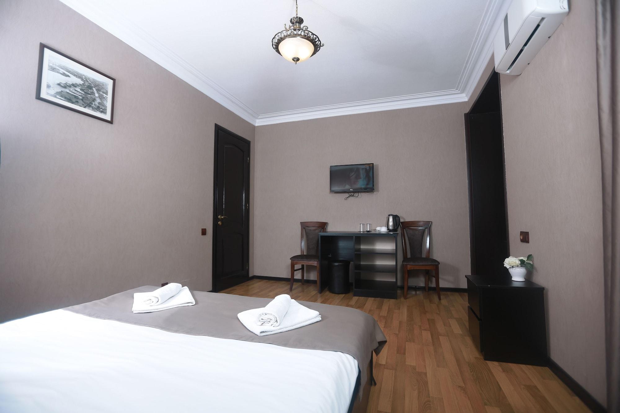 טביליסי Hotel New Metekhi מראה חיצוני תמונה